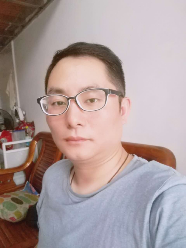 流星的尾巴的第一张照片--浦城征婚网