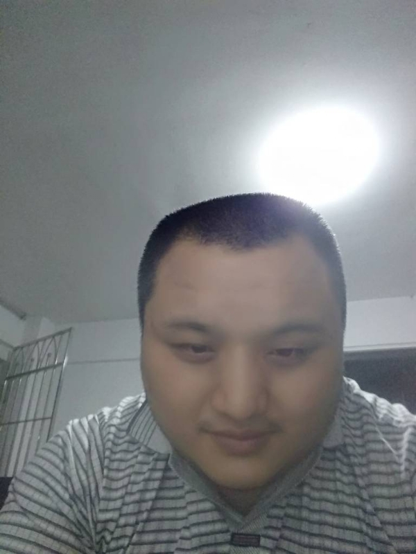 我在机场等艘船的第一张照片--浦城征婚网