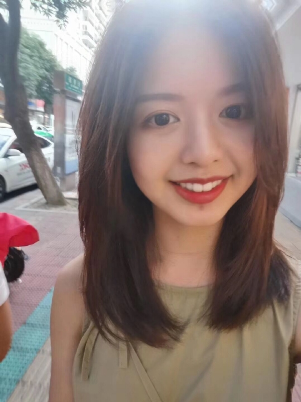 无处安放的大长腿的第一张照片--浦城征婚网