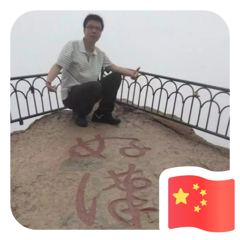 一只小虎牙的第一张照片--浦城征婚网