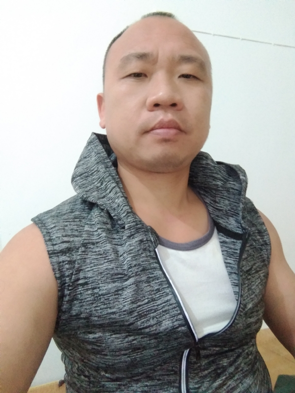 whm的第二张照片--浦城征婚网