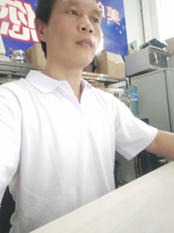 深蓝色的海的第一张照片--浦城征婚网