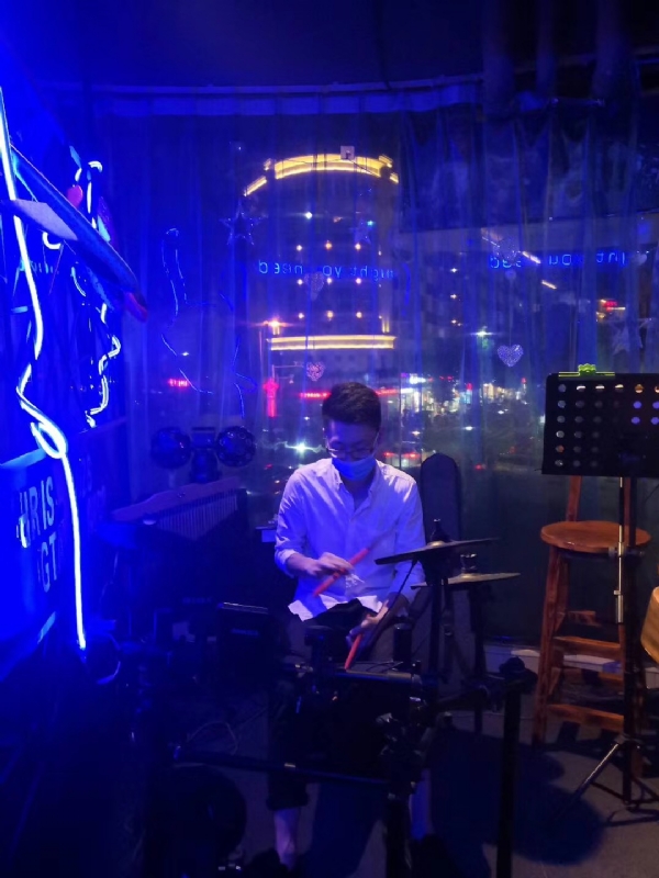 凤梨罐头的第一张照片--浦城征婚网