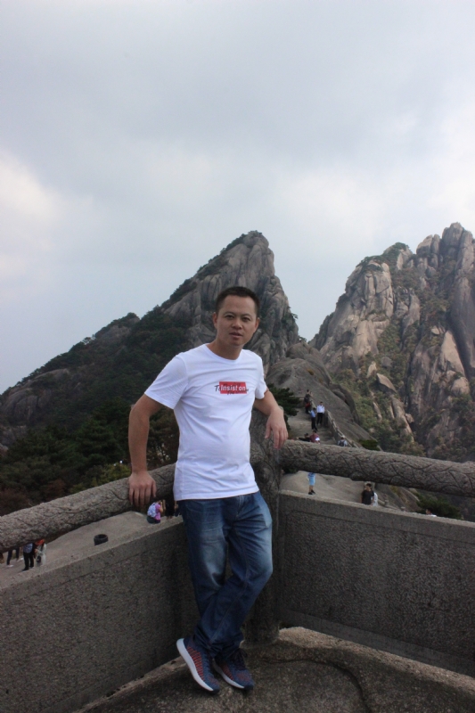 猩猩巨呃的第三张照片--浦城征婚网