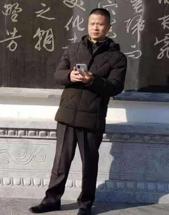 无云的第二张照片--浦城征婚网