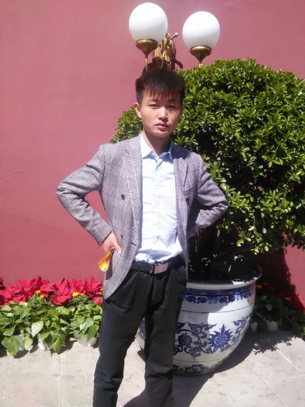 黎明之光的第二张照片--浦城征婚网