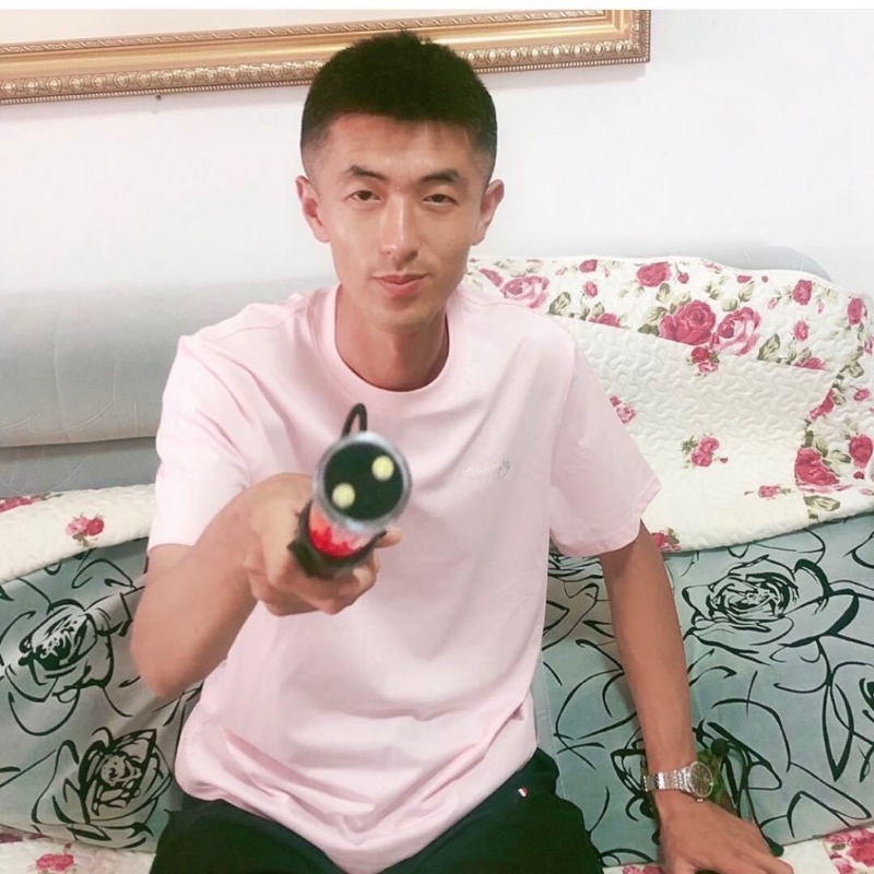 转身留下孤独的她的第一张照片--浦城征婚网