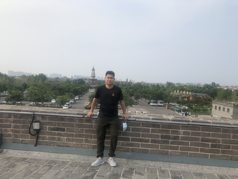 123.向左向右的第一张照片--浦城征婚网