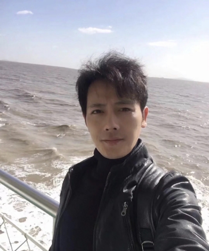 疯狂的小鱼的第一张照片--浦城征婚网