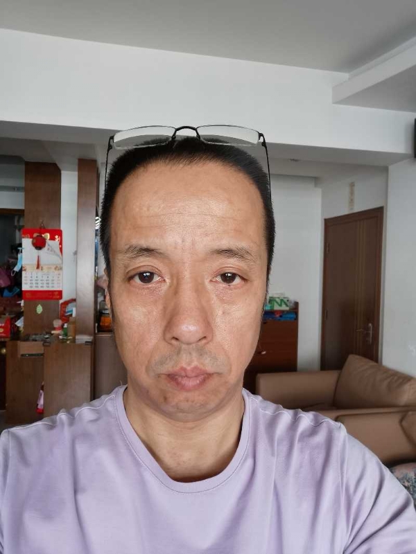 萨博的第一张照片--浦城征婚网