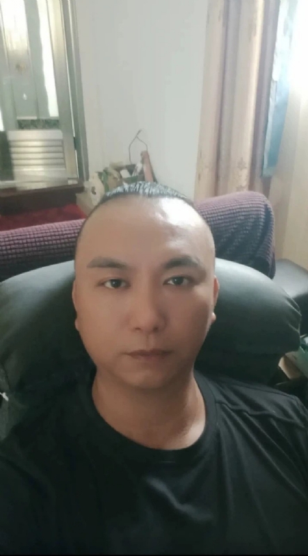 施逸森的第一张照片--浦城征婚网