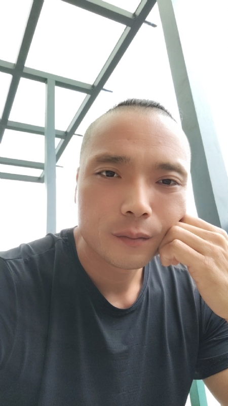 伯爵的第三张照片--浦城征婚网