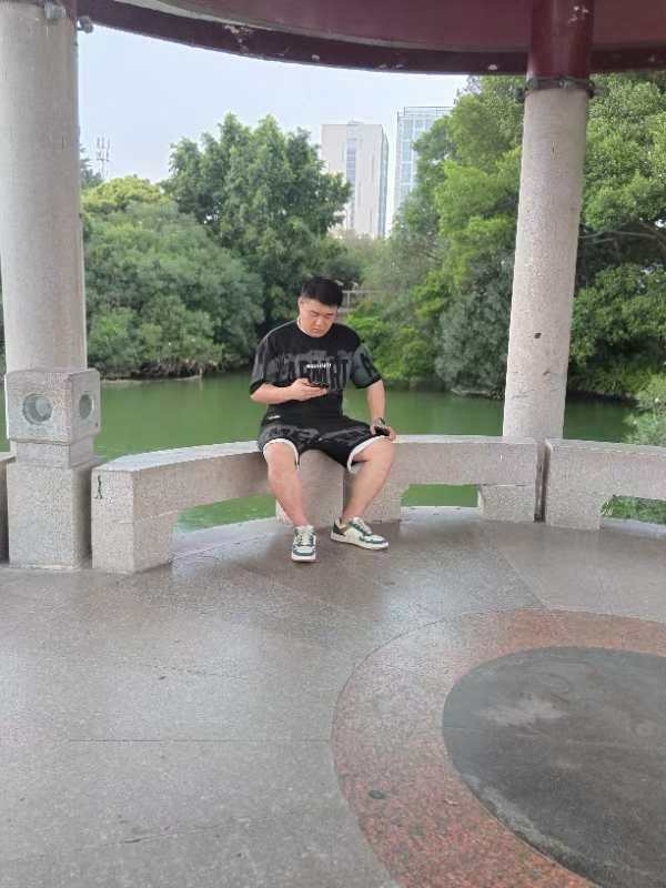 不善挽留的第一张照片--浦城征婚网