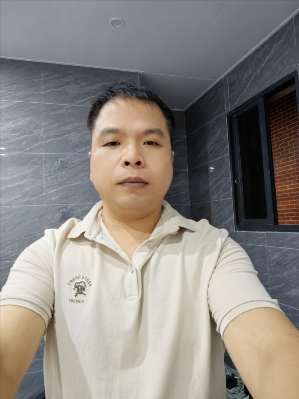 刘两水的第一张照片--浦城征婚网