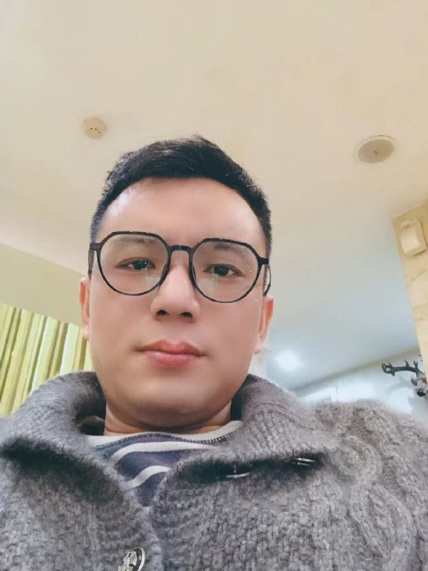 失神的第一张照片--浦城征婚网